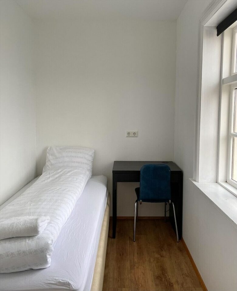 Hostal M�nagisting Guesthouse