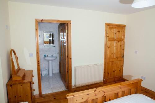 Fort Farmhouse B&B