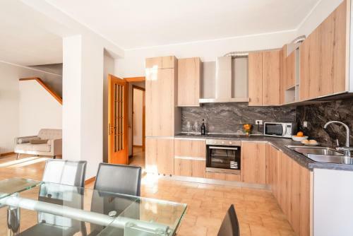 Apartamento Le Tre Ninfee Di Pusiano! Free Parking