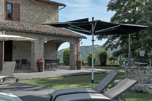 Querce Villa Sleeps 9 Pool Wifi