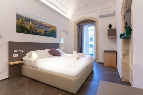 Hostal Ad Maiora - Design Rooms