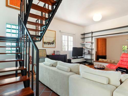 Modern Holiday Home In Ragusa With Private Swimming Pool