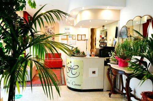 Hostal New Hotel Cirene Single Room With Full Pension Package