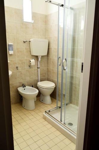 Hostal New Hotel Cirene Single Room With Full Pension Package