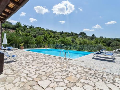 Stunning Apartment In Ripabottoni With Swimming Pool