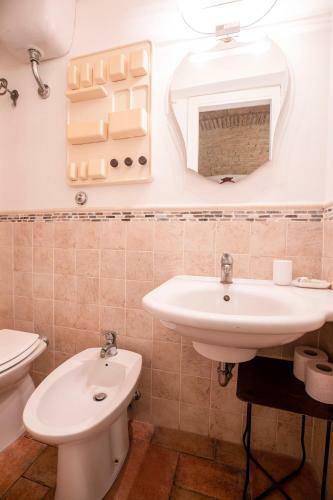 Apartamento Eats & Sheets Colosseo Hidden Gem