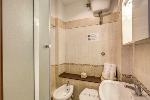 Hostal Trastevere Rooms