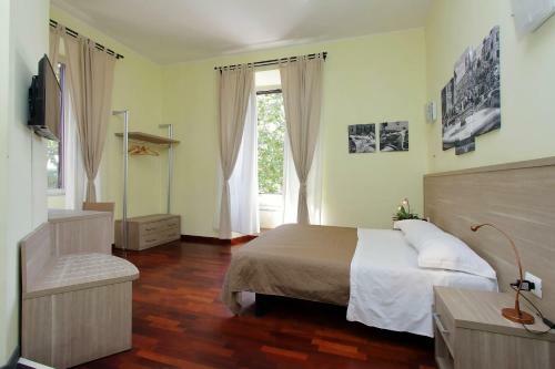 Hostal Lhg Comfy Rooms