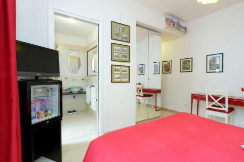 Hostal Lhg Comfy Rooms