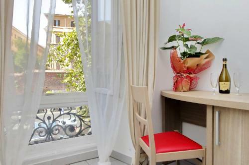 Hostal Lhg Comfy Rooms