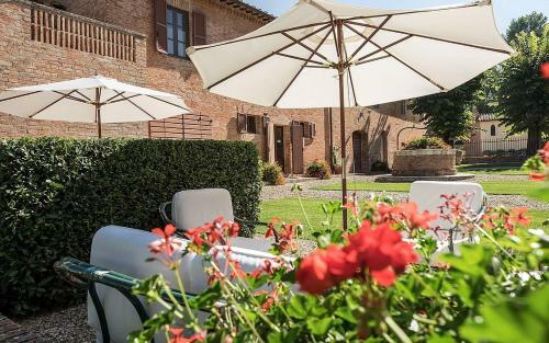Campana Villa Sleeps 3 Pool Wifi