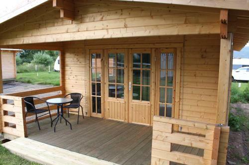 Hostal L�ns� Guesthouse
