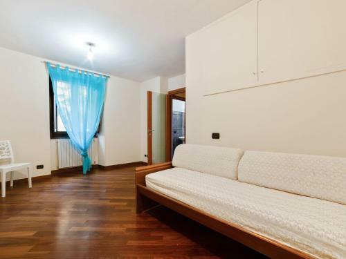 Refreshing Mobile Home In Ruoti With Fireplace