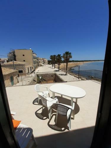 Apartamento Casa Con Terrazzo Sul Mare