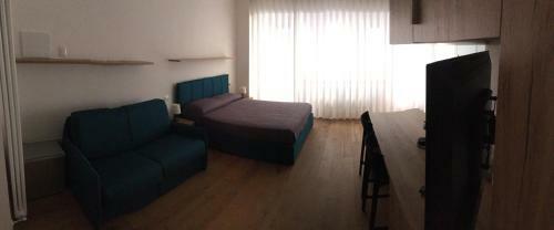 Hostal V Suite