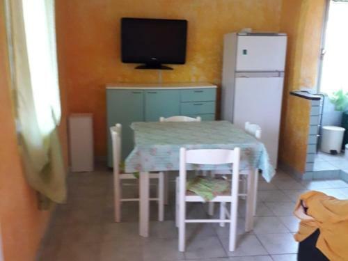 Apartamento Casa Con Piscina Vicino Al Mare A Posada - Mar02