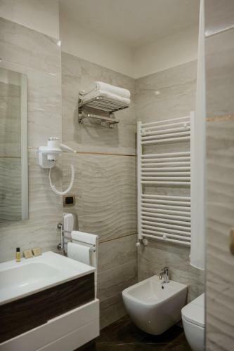 Hostal Miryam House