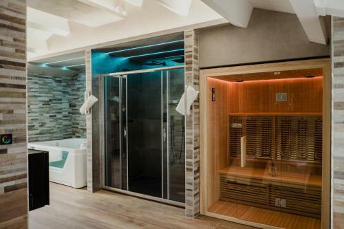Hostal Miryam House
