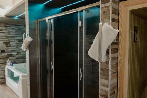 Hostal Miryam House