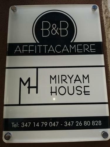 Hostal Miryam House