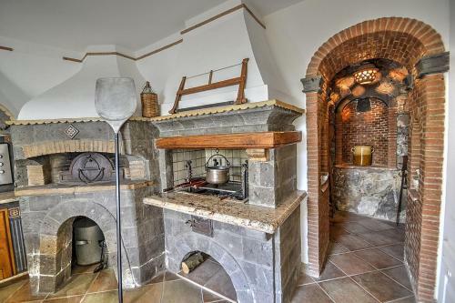 Sant'agata Sui Due Golfi Villa Sleeps 9 Pool Wifi