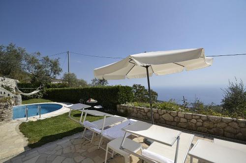 Sant'agata Sui Due Golfi Villa Sleeps 9 Pool Wifi
