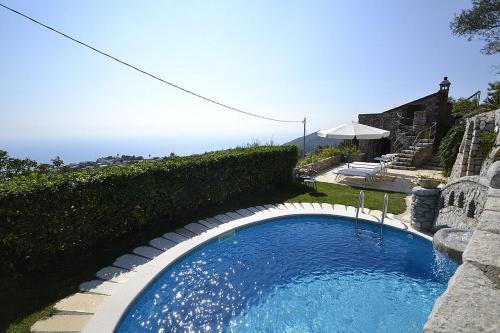 Sant'agata Sui Due Golfi Villa Sleeps 9 Pool Wifi