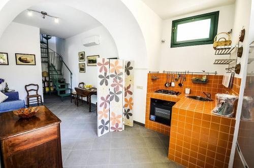 Sant'agata Sui Due Golfi Villa Sleeps 4 Air Con