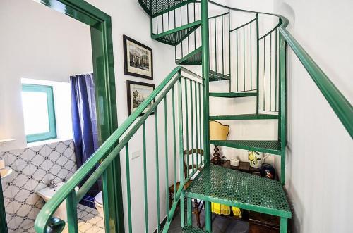 Sant'agata Sui Due Golfi Villa Sleeps 4 Air Con
