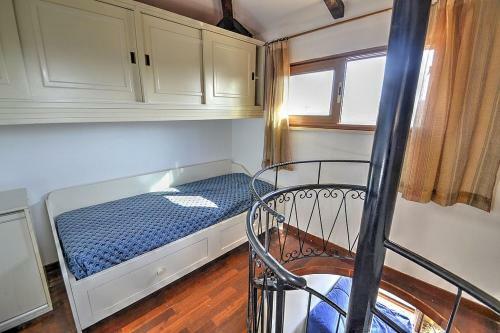 Sant'agata Sui Due Golfi Villa Sleeps 4 Air Con