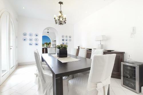 Sant'agata Sui Due Golfi Villa Sleeps 11 Pool Wifi