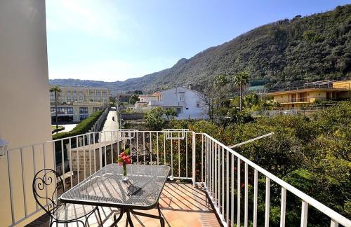 Sant'agnello Villa Sleeps 4 Pool Air Con Wifi