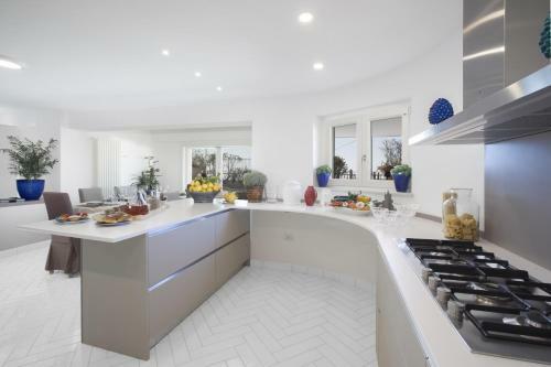 Amore Rentals - Villa Ligea