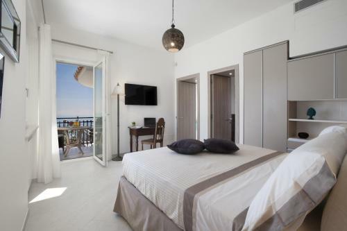 Amore Rentals - Villa Ligea