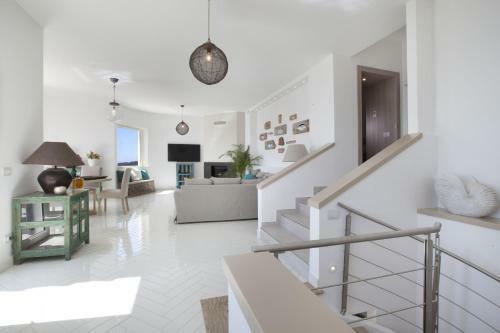 Amore Rentals - Villa Ligea