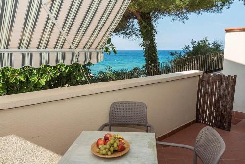 Santa Maria Villa Sleeps 6 Air Con Wifi