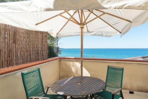 Santa Maria Villa Sleeps 6 Air Con Wifi