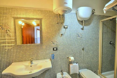 Santa Maria Villa Sleeps 6 Air Con Wifi