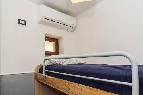 Santa Maria Villa Sleeps 6 Air Con Wifi