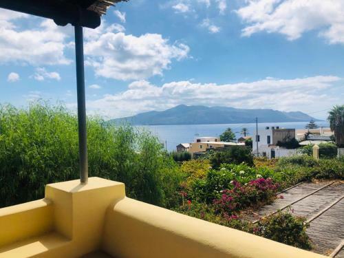 Villa Il Carrubo - Elegante, Con Piscina E Splendida Vista Sul Mare