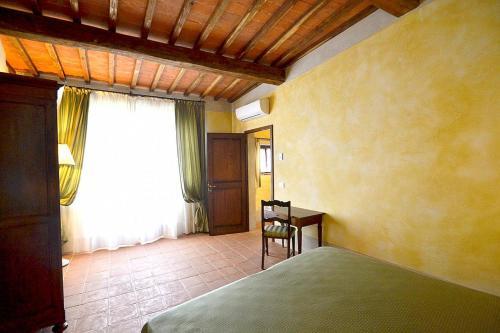 Ellerone Villa Sleeps 24 Pool Air Con Wifi