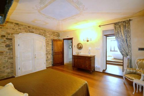 Ellerone Villa Sleeps 24 Pool Air Con Wifi