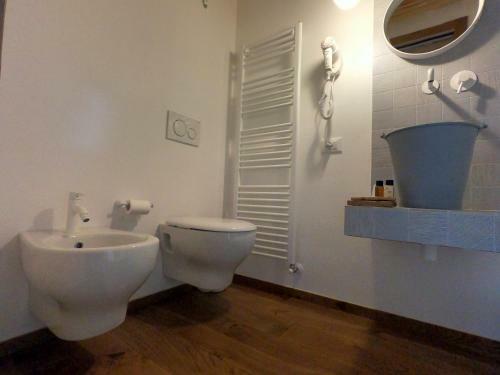 Hostal C� Ma�na