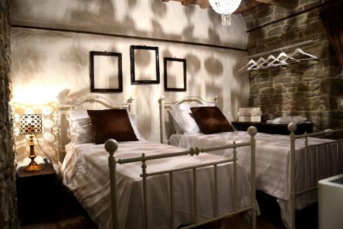 Hostal C� Ma�na