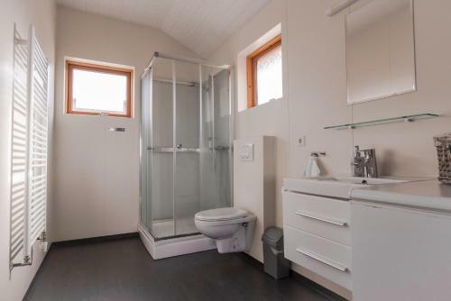 Hostal Guesthouse Brekka