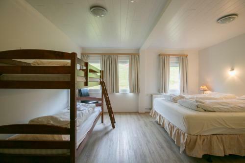 Hostal Guesthouse Brekka