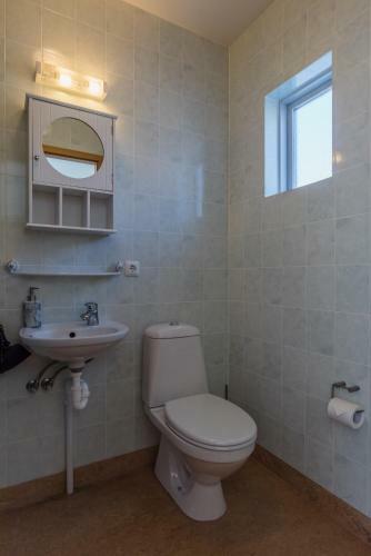 Hostal Guesthouse Brekka