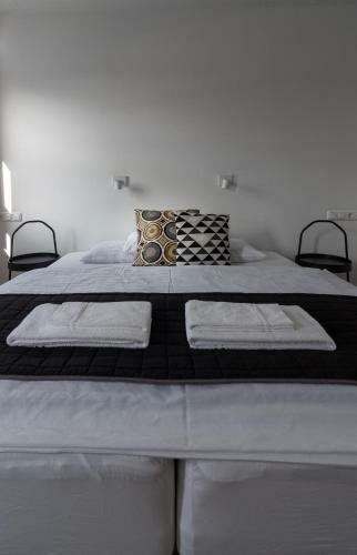 Hostal Guesthouse Brekka