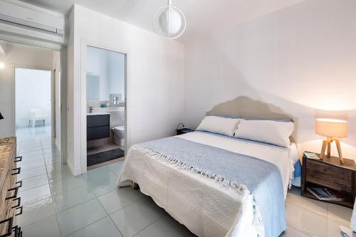 San Vito Lo Capo Villa Sleeps 9 With Air Con