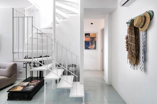 San Vito Lo Capo Villa Sleeps 9 With Air Con